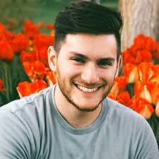 Damon Janis (@damonvjanis)