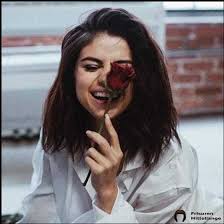 Selena gomez feat rauw alejandro — baila conmigo (2021) selena gomez — de una vez (2021) selena gomez feat blackpink — ice cream (single 2020) 23 Neue Selena Gomez Kurzhaar 2019 Hair Coole Bob Bobfrisuren Coolesthairstyleforwomen Undercut Haircut Longbob Selena Gomez Styling Kurzes Haar Selena