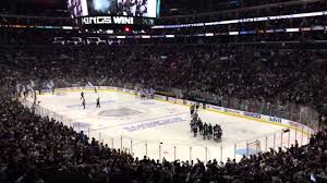 crowd reaction when kings tie the series at staples