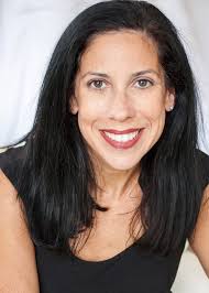 Mary Carstens's Instagram, Twitter & Facebook