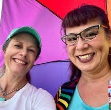 Renata Hill's Instagram, Twitter & Facebook