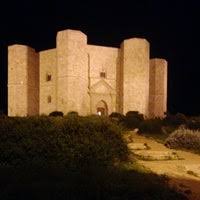 Suggestiva visione di castel del monte (foto di toti calò). Castel Del Monte Burg In Andria