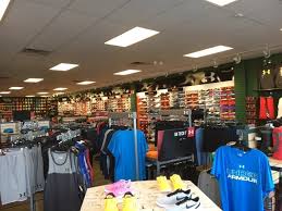Storing seasonal clothes doesn't have to be a chore. Hibbett Sports 2343 East 1st Street Vidalia Ga Factory Outlets Mapquest