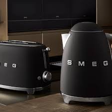 Swan sm22130grn grey 20 litre retro manual microwave. Smeg 50s Style Retro Kettles Toasters Matte Smeg Uk