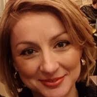 Mihaela Mitran's Instagram, Twitter & Facebook