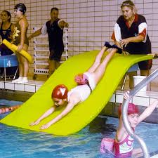 Tapis De Glisse Pour Piscine Motricite Pour Enfants De 3 A 6ans