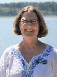 Candidates for two Bremerton council positions square off in primary