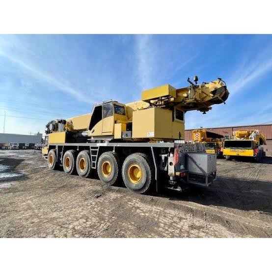 Grove GMK5165 All Terrain Crane