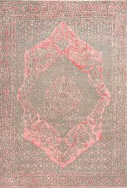 Rezvani hercules 6x6™ is capable of conquering any terrain. Modernes Design Haghnazari Teppiche