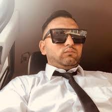 Alex Dubay's Instagram, Twitter & Facebook