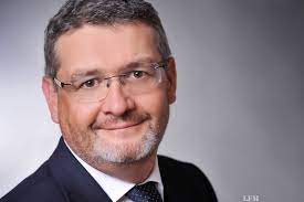 Secure via browser and app), the german. Jurgen Wienes Nun Geschaftsfuhrer Der Airbus Bank