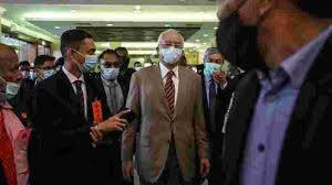 Public prosecutor is a person that has been appointed either by the central government or the state government to represent cases on behalf of the state in criminal trials. Malaysia S Ex Pm Najib Guilty In 1st Trial For 1mdb Looting