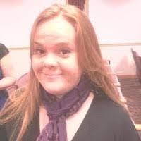 Julie Teter's Instagram, Twitter & Facebook