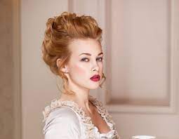 Victorian Updo Women In The Mid To Late 1800s Grew Their Hair Long But Opted To Wear It Swept Up Victorian Hairstyles 1800s Hairstyles Historical Hairstyles