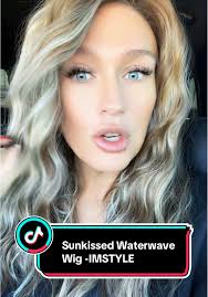 Shirley // straight out of the bag; no customizing * Heat friendly ...