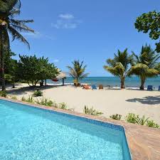 Relájese en el hotel balneario la hermida en cantabria, de 4 estrellas, y disfrute de su estancia en el balneario más completo del norte de españa. Placentia Village Stann Creek District Belice America Central Hrs