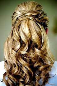 30 Wunderschone Geflochtene Half Up Half Down Frisuren Frisuren Geflochtene Wunderschone Hair Styles Long Hair Styles Hairstyle