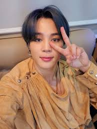 Due to her busy schedule, . 99x On Twitter Jimin Seulgi No Special Relationship Between Them Dance Friend Jimin Respect Seulgi As Older Than Him Seulgi Respect Jimin As Her Sunbaenim And