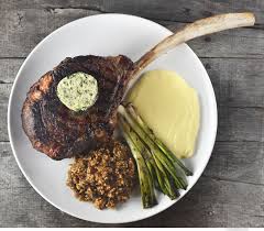 Bab.la is not responsible for their content. Russian Bulava Steak Kasha And Aligot Food Perestroika