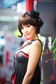 Singer roh ji hoon writes loving letter on upcoming marriage to racing model lee eun hye. Lee Eun Hye G Star 2012 Part 2 Baobua Cute Baobua Com