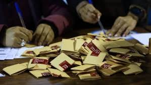 Una crítica común al voto obligatorio es, precisamente, eso, la obligatoriedad. Kglj9ggxxgpncm