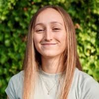 Sabine Morris's Instagram, Twitter & Facebook