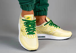 Nike Air Max 1 Lemonade Powerwall 2006 2020 Sneakernews Com In 2020 Nike Air Max Air Max 1 Nike Air