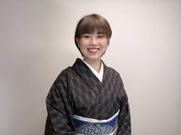 紺の着物に、紺の帯、をあわせてみる。そんなコーデが似合うタイプとは？【着物コーディネート】 | 京都・東京【佐藤チアキ和装塾】の着物ブログ