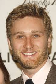 Robin Veith's Instagram, Twitter & Facebook