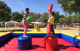 Juegos para niños en casa de 1 a 2 años. 7 Juegos Divertidos Para Comuniones Cumpleanos Y Fiestas Infantiles