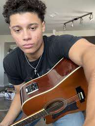 Buddy Lawrence (@buddy.lawrence1)