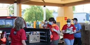 The mission of the united way food bank is to end the hunger of all americans. Wells Fargo And United Food Bank Provide Meals For Families In Arizona United Food Bank