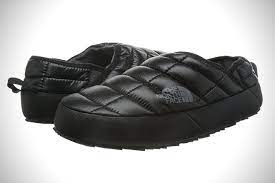 The North Face Built Slippers To Combat The Elements The North Face Slippers Fisherman Sandal
