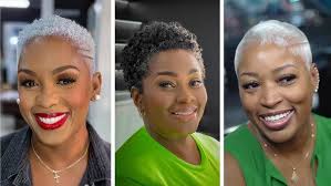 Jinsi ya Kutengeneza Steaming ya Parachichi Yai na Asali