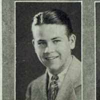 Robert Luby's Instagram, Twitter & Facebook