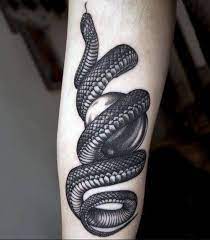 Snakes are perfect tattoo subjects, don't you agree? 110 Japanese Snake Tattoos Designs With Meaning 2021