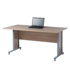Von lidl shop kunde am 11012019 für kleines geld ein überraschend eleganter leicht wirkender moderner schreibtisch der alle meine anforderungen voll erfüllt. Home24office Schreibtisch Fur Ein Modernes Heim Home24