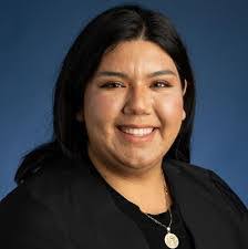 Ana Baez's Instagram, Twitter & Facebook