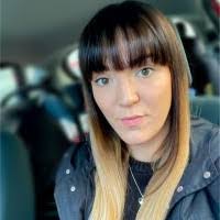 Molly Currie's Instagram, Twitter & Facebook