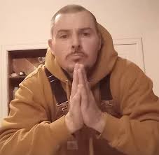 Congratulations to some of our newest owners Mr. and Mrs. Allison! Look out  for this incredible boat in Texas! ⭐️