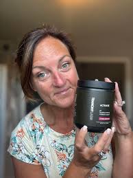 Adaptogen supplements and non-alcoholic alternatives