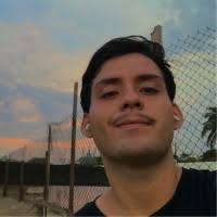 50+ perfiles de «Aaron Quintero»