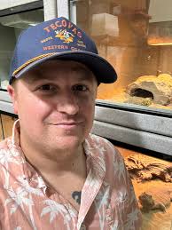 Never know who you going to run into doing yard work