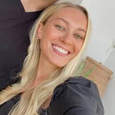 Amber Hari Email & Phone Number