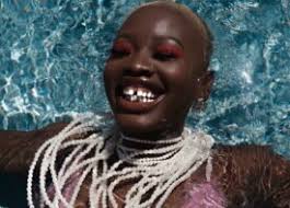 Shameless Internet Scammer Cons Austin-Based Photographer Out of Prints and  Profits