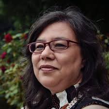 She Speaks Her Truth: Women's words changing the world: Amazon.co.uk:  McPherson, Emma, Keen, Eliana, Kapadia, Mishka, Cairns, Marisa, Li, Laura,  BK, Allsama, Gray, Lynette, Davidson, Akiesha, Brown, Yudi, Strain, Irene:  9798413949146: Books