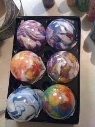 Clear Glass Bulbs Acrylic Paint Drip One Drop Of Different Colors In At A Time Homemade Ornamen Xmas Crafts Homemade Ornaments Christmas Ornaments To Make