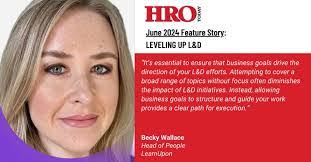 Becky Wallace's Instagram, Twitter & Facebook