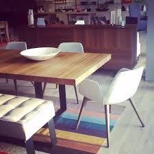 Bu Uyumu Biz Cok Sevdik Peri Kanatlariyla Yasam Alanlarina Sihirli Bir Yenilik Katan Halia Antalya Magazamizda Gazel Masa Ile B Home Decor Dining Table Decor