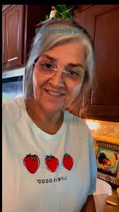 Southern cooking Buttermilk Pie 🥧recipe , 1 pie crust﻿﻿1/2 cup butter,  softened﻿﻿11/4 cup sugar﻿﻿3 Tbsp all-purpose flour﻿﻿1/4 tsp salt﻿﻿3 large  eggs﻿﻿1 cup buttermilk﻿﻿1 Tbsp lemon juice﻿﻿1 tsp ...